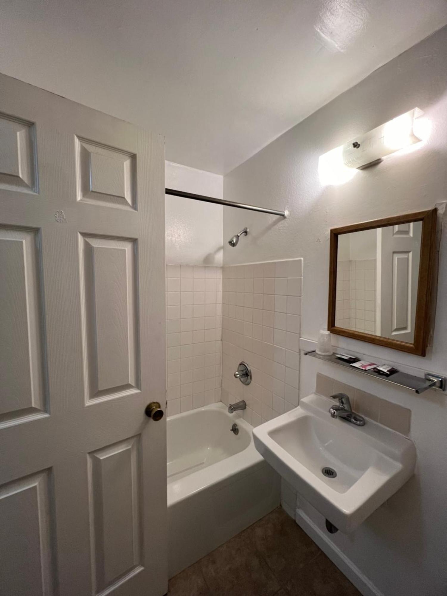 Columbus Motor Inn Seattle Pokój zdjęcie